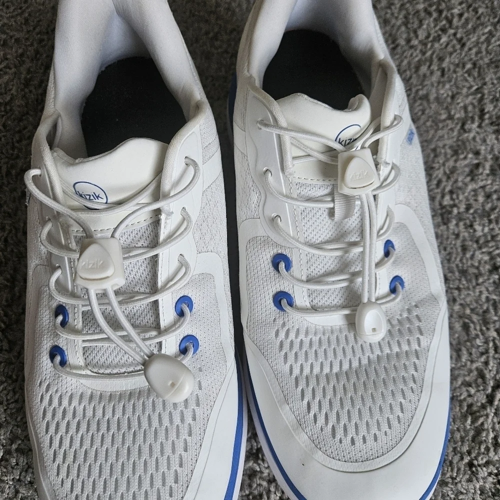 KIZIK Mens London White Knit  Athletic/Athleisure Sneakers Blue‎ Trim Size 11